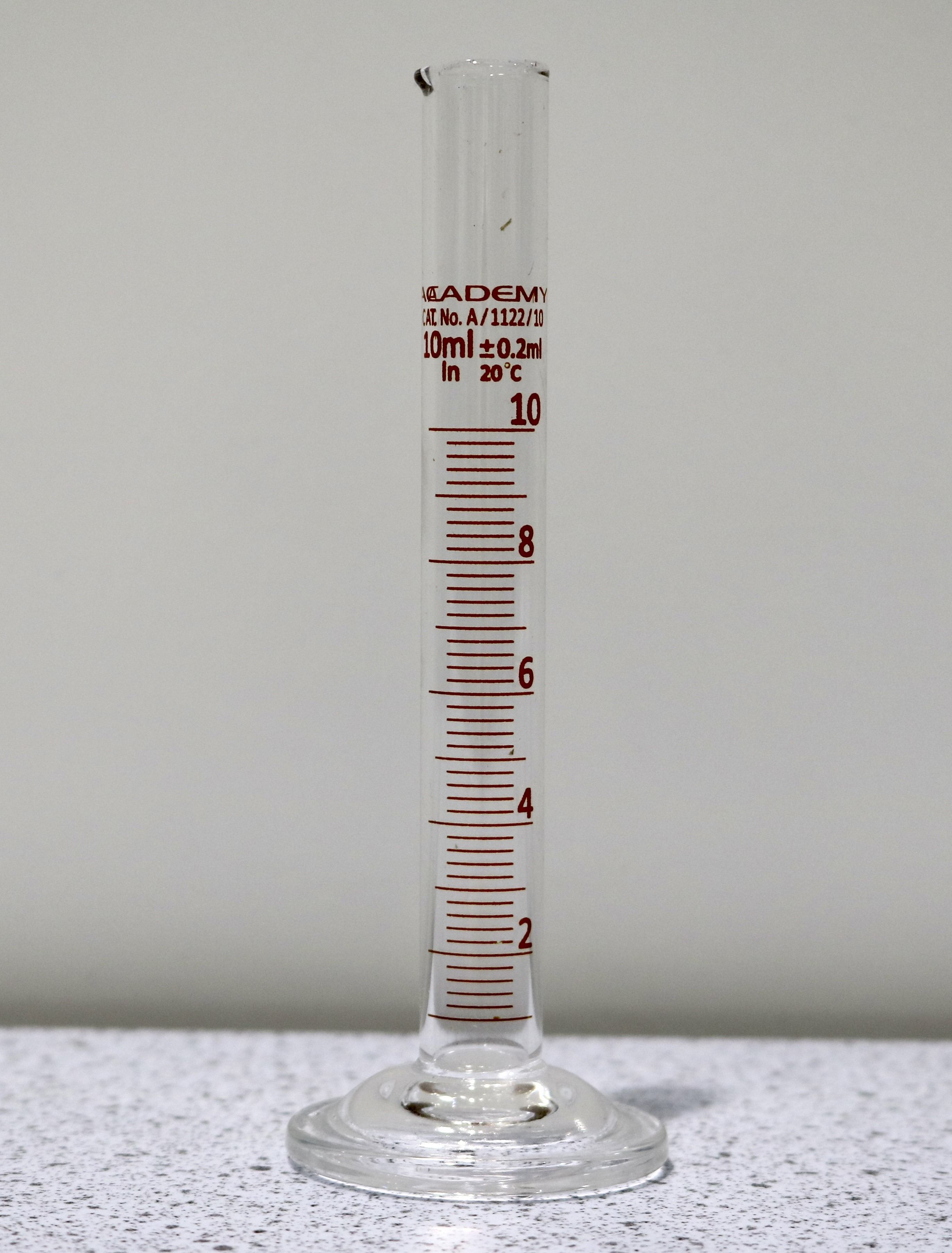 a 10 cm³ measuring cylinder